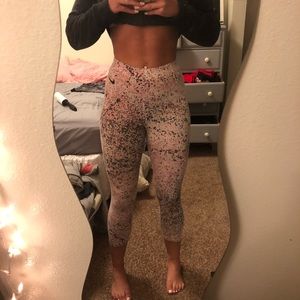 Nike speckled cropped leggings